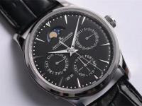 积家手表表蒙有划痕是什么原因（保养与修复指南）