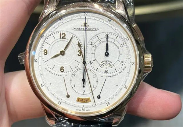 积家手表表壳割手处理办法详解(图) 积家手表表壳割手处理办法详解(图)